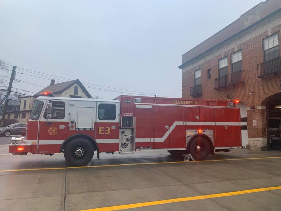 E-One Typhoon E-Max Pumper 2.jpg